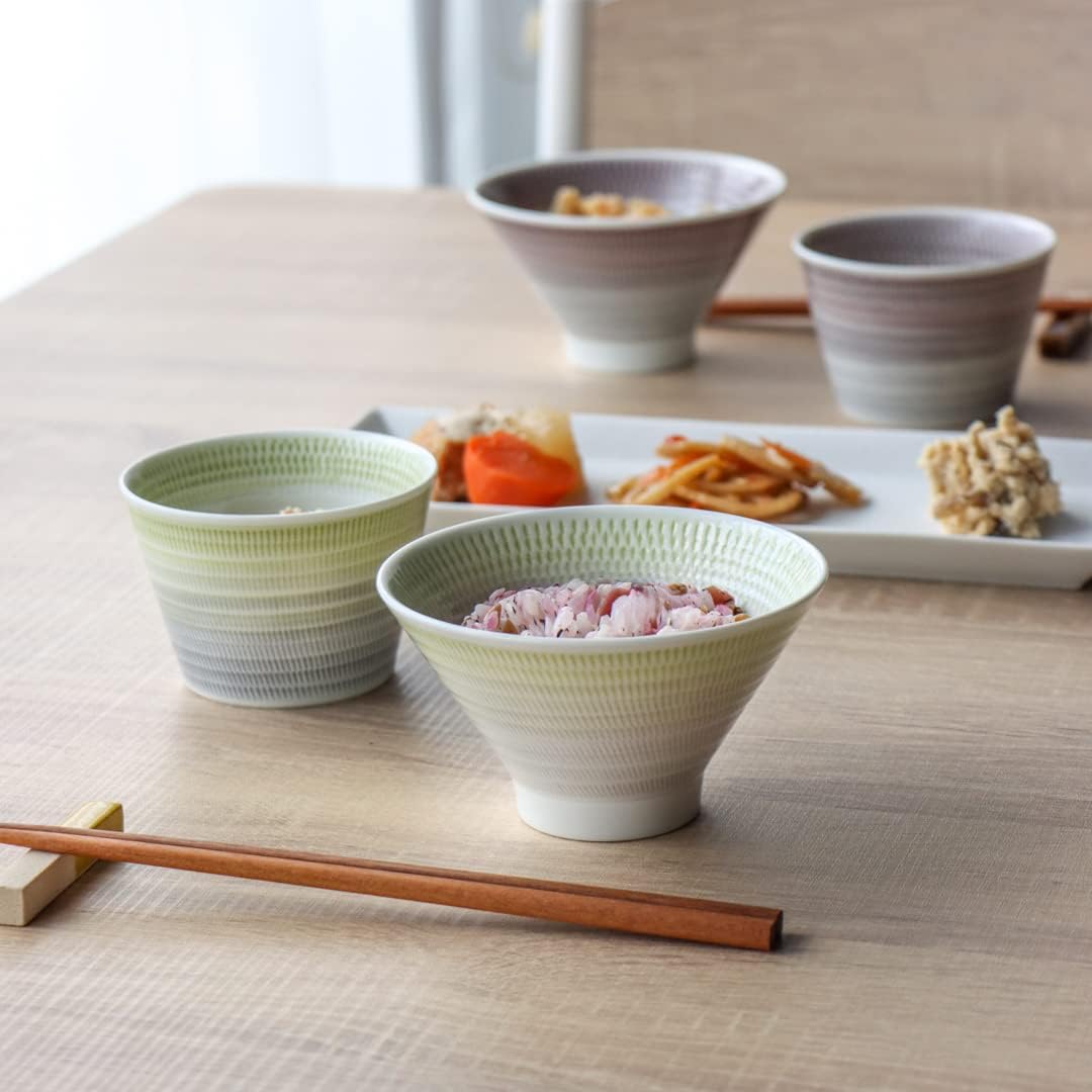 波佐見燒 富士刻紋飯碗｜一真窯 手作茶碗｜飛鉋刻紋 日本製（四色可選）