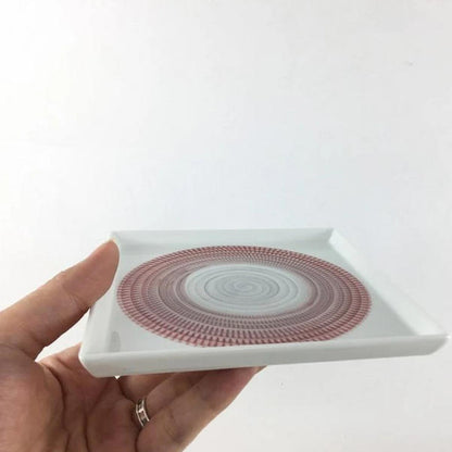波佐見燒 漸層放射刻紋方皿 13.5cm｜一真窯 手作陶盤｜日本製 五色可選